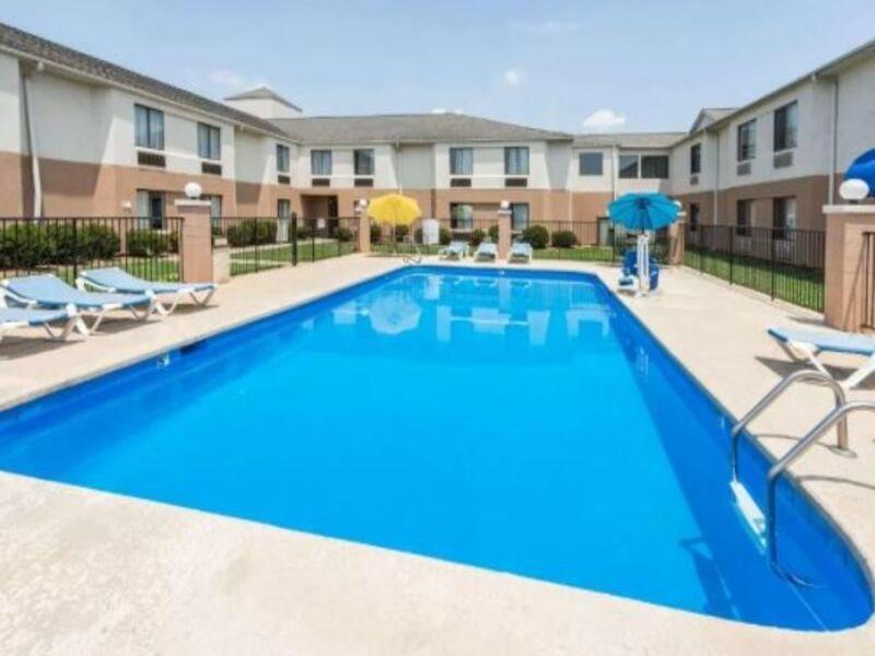 Days Inn By Wyndham Yadkinville Exteriér fotografie