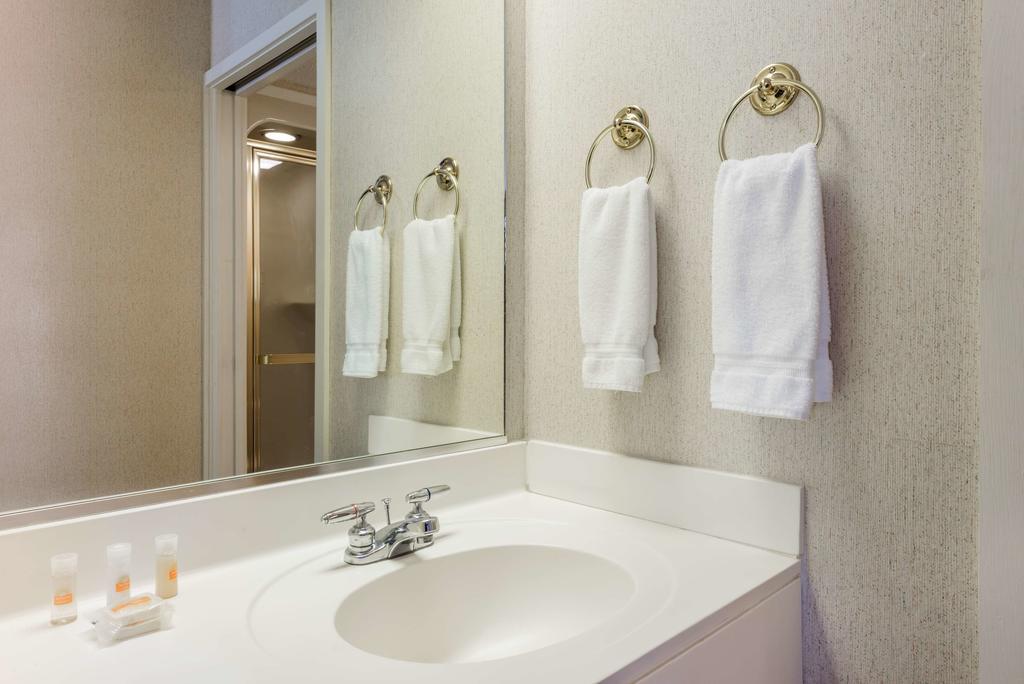 Days Inn By Wyndham Yadkinville Exteriér fotografie